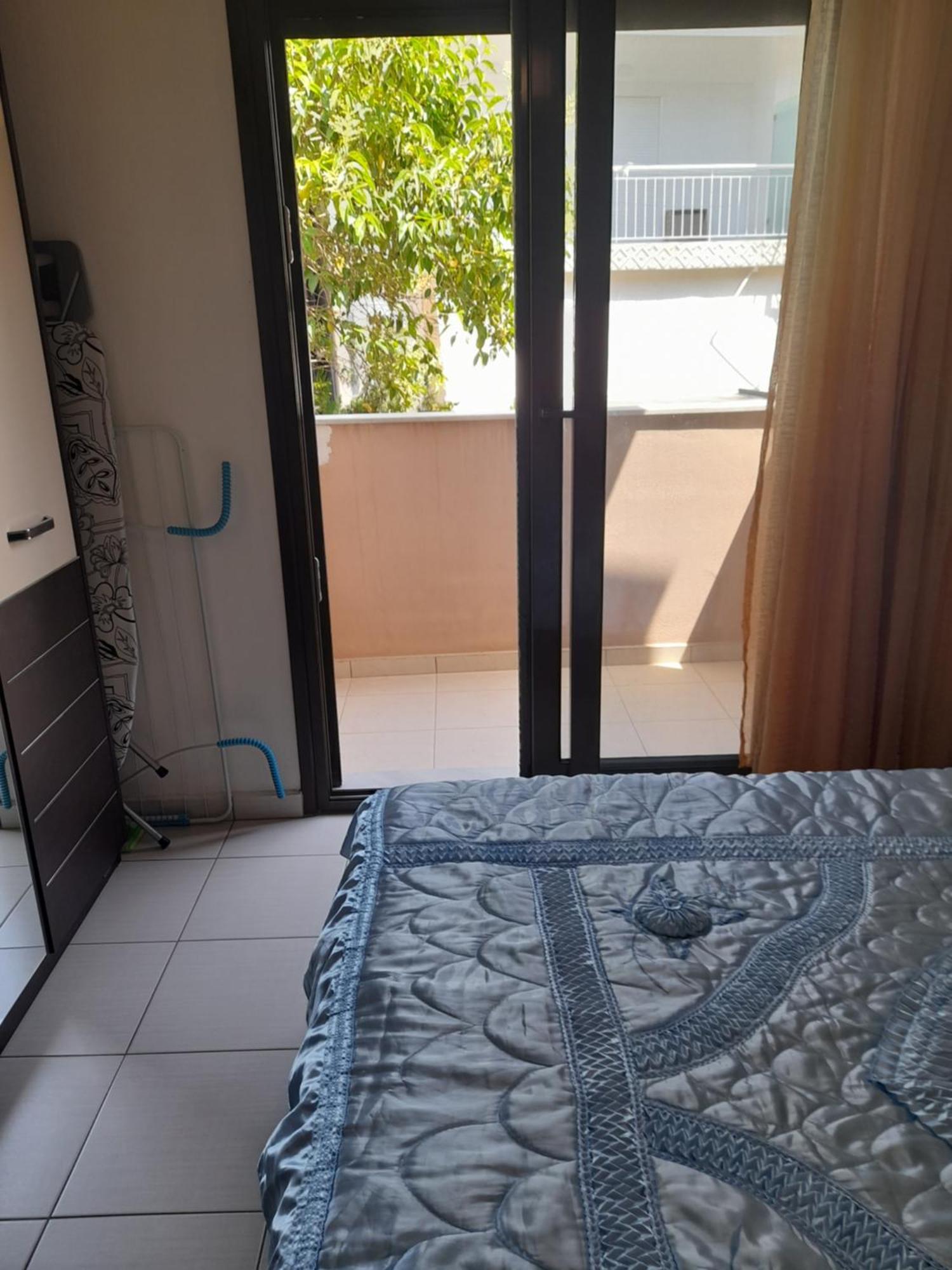 Christina Apartment Νεα Περαμοσ Néa Péramos المظهر الخارجي الصورة